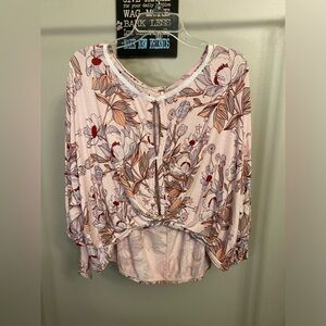 Free People keepin’ on floral top